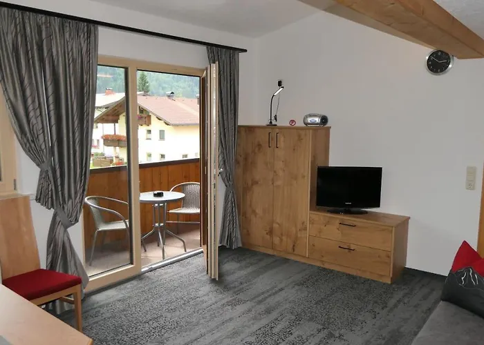 Rief Ingrid Und Hubert 탄하임