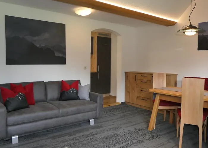 Rief Ingrid Und Hubert * 탄하임